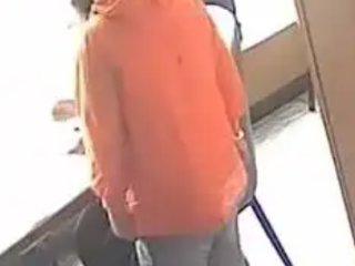 母女就餐1小时未动筷老板报警 具体怎么回事