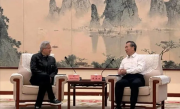 NVIDIA CEO黄仁勋奔波中美两国！为了AI 为了造福全人类!