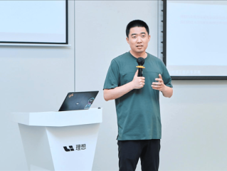 李想6.8亿港元薪酬位居香港上市公司董事榜首！刘强东排第四！