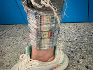 游戏卡关 女子小腿绑105张Switch游戏卡进境被查获！