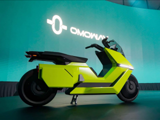 原小鹏汽车创始人打造 OMO X电动摩托首发：支持自动驾驶！