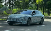 国产首款豪华旅行车！享界S9旅行版谍照更新：今秋正式发布！